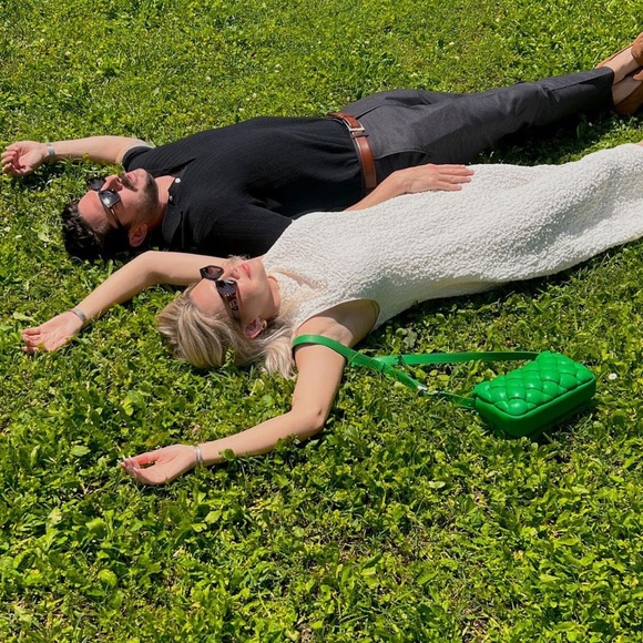 Zara Ecru Textured Mockturtleneck, Size M, Midi - Picture 2 of 3